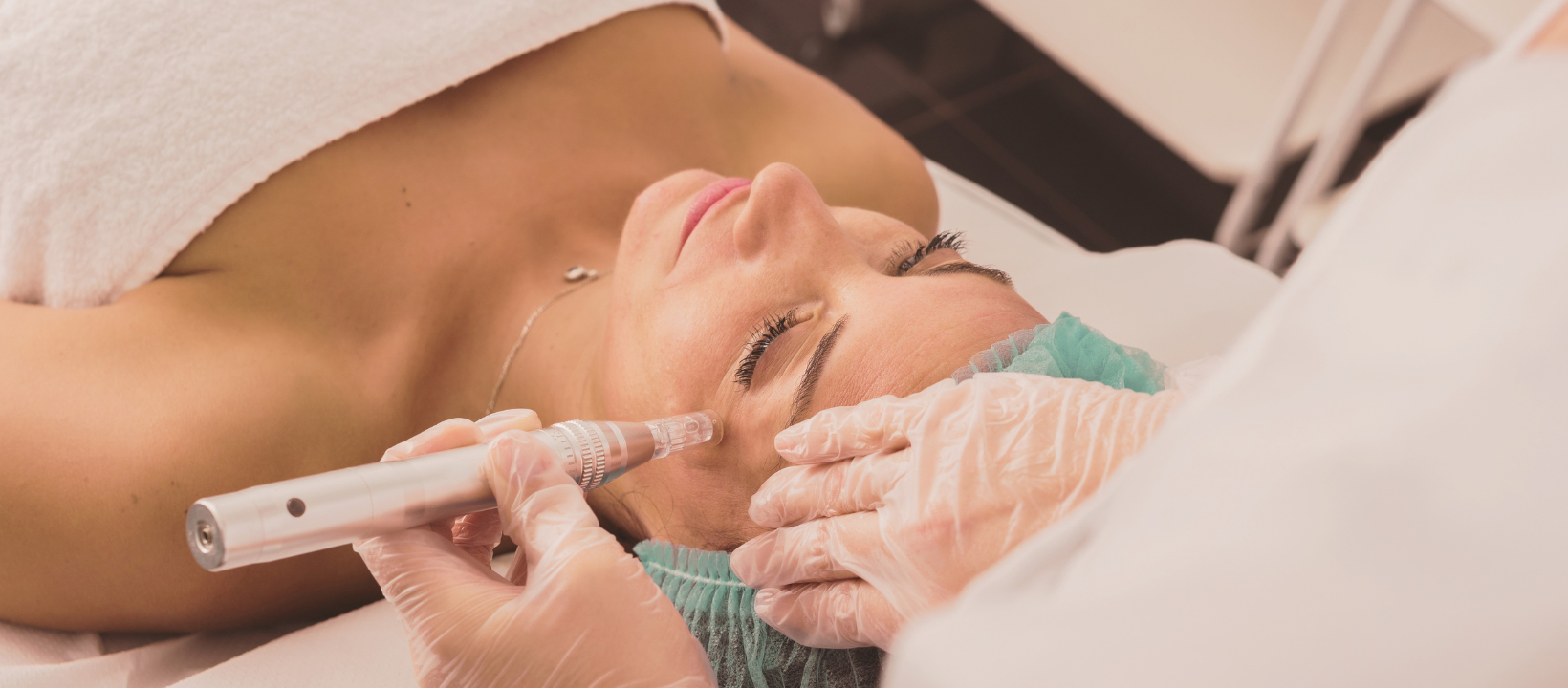 Ekorekaren 10 urteak: microneedlinga 80 €-an eta zozketa bikoitza